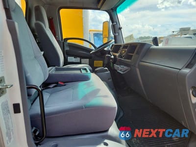 Zdjęcie 11 z 14 samochodu: 2022 ISUZU NPR HD DELIVERY TRUCK VIN:54DC4W1D6NS202385 - miniatura