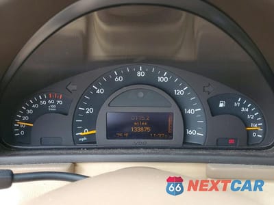 Zdjęcie 9 z 12 samochodu: 2002 MERCEDES-BENZ C 240 VIN:WDBRF61J12F146373 - miniatura
