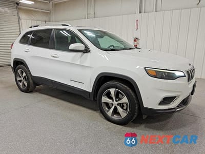 Czwarte zdjęcie samochodu z boku: 2021 JEEP CHEROKEE LIMITED VIN:1C4PJMDX2MD185788 - miniatura