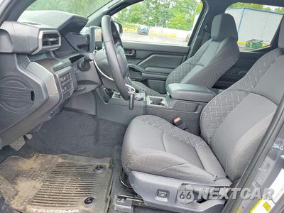 Zdjęcie 7 z 12 samochodu: 2026 TOYOTA TACOMA SR5 VIN:3TMLB5JN4TM245335 - miniatura