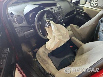 Zdjęcie 8 z 13 samochodu: 2012 MAZDA MAZDA5 VIN:JM1CW2CL8C0101711 - miniatura