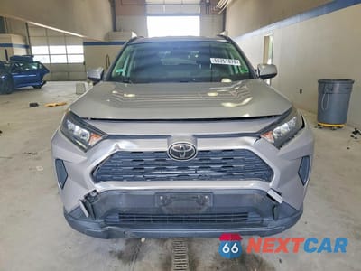 Piąte zdjęcie samochodu w środku: 2019 TOYOTA RAV4 LE VIN:JTMG1RFV5KD514540 - miniatura