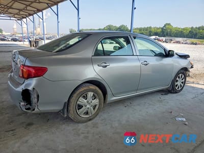 Trzecie zdjęcie samochodu z tyłu: 2010 TOYOTA COROLLA LE VIN:1NXBU4EEXAZ347723 - miniatura