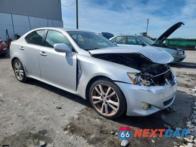Czwarte zdjęcie samochodu z boku: 2007 LEXUS IS 250 VIN:JTHBK262475042612 - miniatura