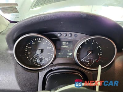 Zdjęcie 9 z 13 samochodu: 2010 MERCEDES-BENZ ML 350 4MATIC VIN:4JGBB8GB2AA548274 - miniatura