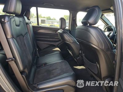 Zdjęcie 11 z 13 samochodu: 2023 JEEP GRAND CHEROKEE L LAREDO VIN:1C4RJKAG1P8870850 - miniatura