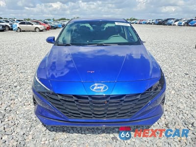 Piąte zdjęcie samochodu w środku: 2021 HYUNDAI ELANTRA SE VIN:KMHLL4AG9MU120154 - miniatura