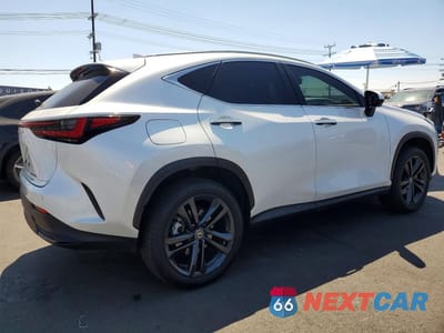 Trzecie zdjęcie samochodu z tyłu: 2024 LEXUS NX 450H+ BASE VIN:JTJHKCFZ2R2030426 - miniatura