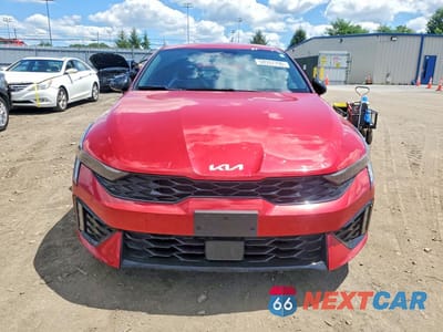 Piąte zdjęcie samochodu w środku: 2025 KIA K5 GT LINE VIN:KNAG64J75S5358469 - miniatura