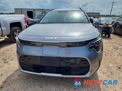 Piąte zdjęcie samochodu w środku: 2024 KIA NIRO WIND VIN:KNDCR3L18R5091317 - miniatura