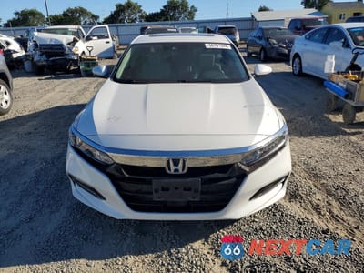 Piąte zdjęcie samochodu w środku: 2019 HONDA ACCORD EXL VIN:1HGCV1F56KA105437 - miniatura
