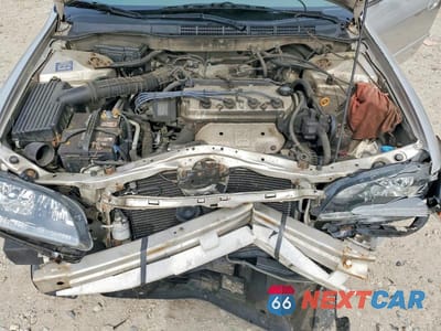 Zdjęcie 11 z 12 samochodu: 1998 HONDA ACCORD LX VIN:1HGCG5647WA161272 - miniatura