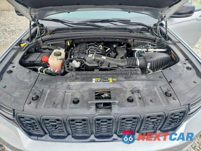 Zdjęcie 12 z 14 samochodu: 2025 JEEP GRAND CHEROKEE LAREDO VIN:1C4RJHAGXS8699155 - miniatura