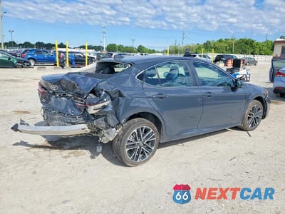 Trzecie zdjęcie samochodu z tyłu: 2026 TOYOTA CAMRY XLE VIN:4T1DBADK2TU050498 - miniatura