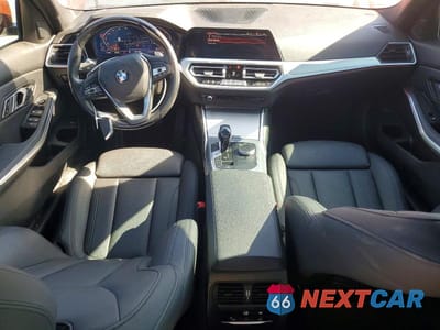 Zdjęcie 8 z 13 samochodu: 2021 BMW 330I VIN:3MW5R1J00M8B56922 - miniatura