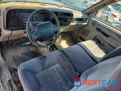Zdjęcie 8 z 12 samochodu: 1994 DODGE RAM 2500 VIN:1B7KF26WXRS602159 - miniatura