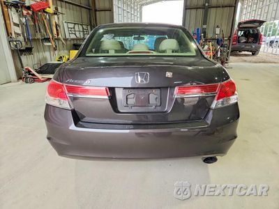 Zdjęcie 6 z 12 samochodu: 2012 HONDA ACCORD LXP VIN:1HGCP2F40CA118869 - miniatura