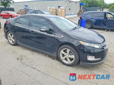 Czwarte zdjęcie samochodu z boku: 2015 CHEVROLET VOLT VIN:1G1RB6E4XFU136176 - miniatura