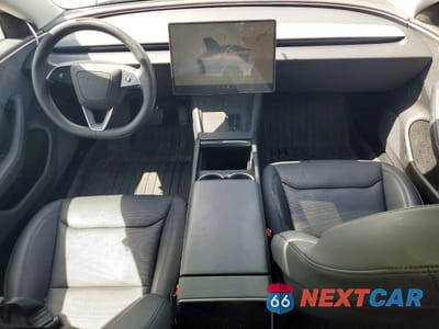 Zdjęcie 8 z 12 samochodu: 2024 TESLA MODEL 3 VIN:5YJ3E1EB1RF846988 - miniatura