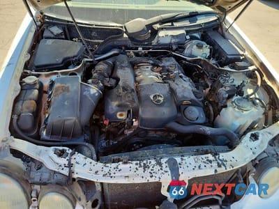 Zdjęcie 11 z 12 samochodu: 2001 MERCEDES-BENZ E 320 VIN:WDBJF65J01B357304 - miniatura