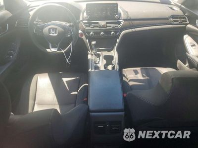 Zdjęcie 8 z 12 samochodu: 2018 HONDA ACCORD EX VIN:1HGCV1F4XJA127978 - miniatura
