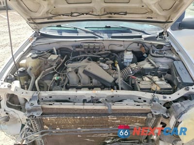 Zdjęcie 12 z 13 samochodu: 2006 FORD ESCAPE LIMITED VIN:1FMCU04196KA47735 - miniatura