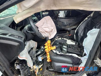 Zdjęcie 7 z 12 samochodu: 2016 FORD FOCUS SE VIN:1FADP3F23GL267784 - miniatura