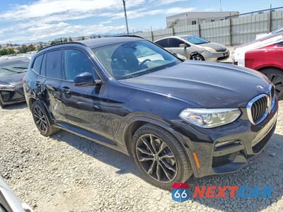 Czwarte zdjęcie samochodu z boku: 2021 BMW X3 XDRIVE30I VIN:5UXTY5C00M9G49718 - miniatura