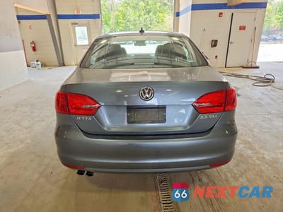 Zdjęcie 6 z 13 samochodu: 2011 VOLKSWAGEN JETTA SEL VIN:3VWLX7AJ4BM309217 - miniatura