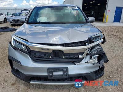 Piąte zdjęcie samochodu w środku: 2020 HONDA PILOT EX VIN:5FNYF6H34LB060937 - miniatura