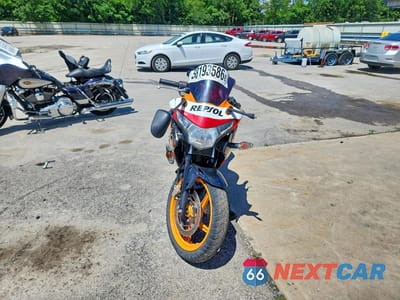 Drugie zdjęcie samochodu z przodu: 2013 HONDA CBR250 R VIN:MLHMC410XD5302626 - miniatura