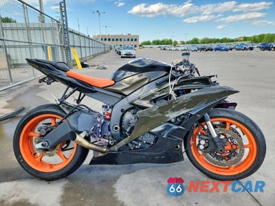 2006 YAMAHA YZFR6 C JYARJ12Y16A001203 - główne zdjęcie licytacji z USA - miniatura