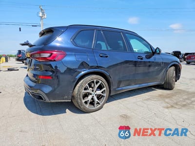 Trzecie zdjęcie samochodu z tyłu: 2021 BMW X5 XDRIVE45E VIN:5UXTA6C05M9D83994 - miniatura