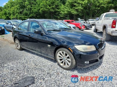 Czwarte zdjęcie samochodu z boku: 2011 BMW 328 XI SULEV VIN:WBAPK5G55BNN81778 - miniatura
