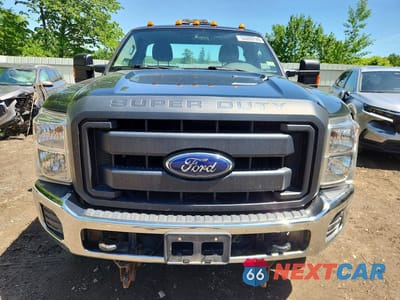 Piąte zdjęcie samochodu w środku: 2014 FORD F250 SUPER DUTY VIN:1FTBF2B60EEB04616 - miniatura