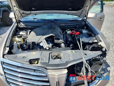 Zdjęcie 11 z 12 samochodu: 2019 LINCOLN MKT VIN:2LMHJ5AT5KBL00995 - miniatura