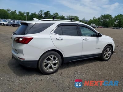 Trzecie zdjęcie samochodu z tyłu: 2021 CHEVROLET EQUINOX PREMIER VIN:3GNAXXEV1MS122868 - miniatura