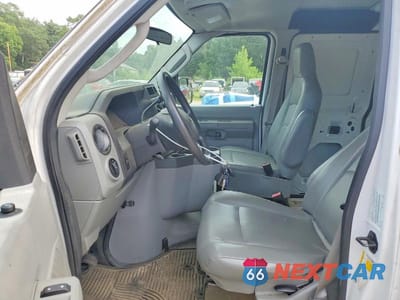 Zdjęcie 7 z 13 samochodu: 2011 FORD ECONOLINE E150 VAN VIN:1FTNE1EW2BDA69794 - miniatura