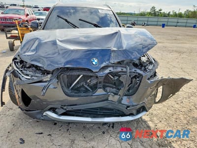 Piąte zdjęcie samochodu w środku: 2022 BMW X3 XDRIVE30I VIN:5UX53DP09N9K77161 - miniatura