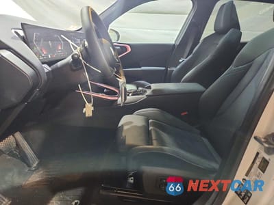 Zdjęcie 7 z 13 samochodu: 2025 BMW X3 30 XDRIVE VIN:5UX53GP07S9Y39782 - miniatura