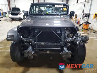 Piąte zdjęcie samochodu w środku: 2022 JEEP WRANGLER SPORT VIN:1C4GJXAG3NW168705 - miniatura