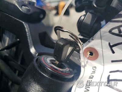 Zdjęcie 8 z 9 samochodu: 2025 KAWASAKI EX500 VIN:ML5EXGG10SDA59731 - miniatura