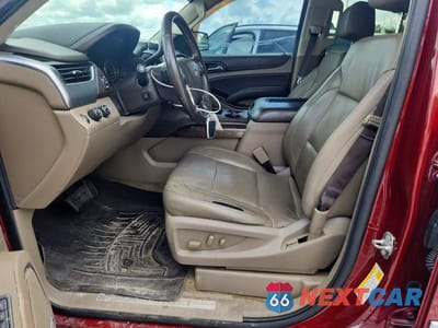 Zdjęcie 7 z 13 samochodu: 2017 CHEVROLET SUBURBAN K1500 LT VIN:1GNSKHKC0HR357508 - miniatura