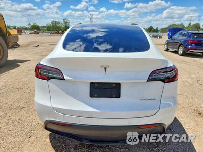 Zdjęcie 6 z 12 samochodu: 2022 TESLA MODEL Y VIN:7SAYGAEE2NF313510 - miniatura