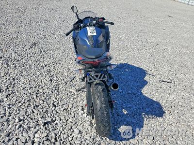 Czwarte zdjęcie samochodu z boku: 2026 KAWASAKI EX500 VIN:ML5EXGG15TDA83587 - miniatura
