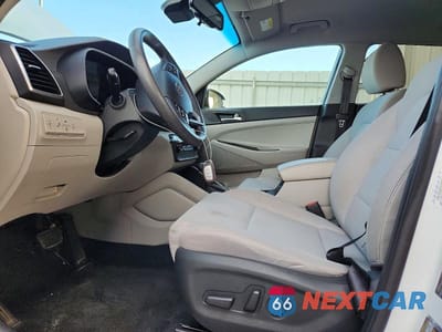 Zdjęcie 7 z 13 samochodu: 2019 HYUNDAI TUCSON VALUE VIN:KM8J3CA47KU896206 - miniatura