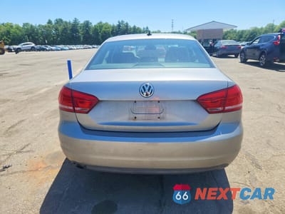 Zdjęcie 6 z 12 samochodu: 2012 VOLKSWAGEN PASSAT SE VIN:1VWBP7A36CC064761 - miniatura