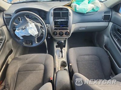 Zdjęcie 8 z 13 samochodu: 2006 KIA SPECTRA SPECTRA5 VIN:KNAFE161465323154 - miniatura