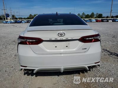 Zdjęcie 6 z 12 samochodu: 2022 TOYOTA CAMRY XSE VIN:4T1K61AK5NU031575 - miniatura
