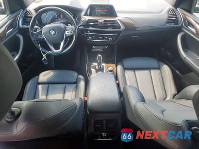 Zdjęcie 8 z 13 samochodu: 2019 BMW X3 SDRIVE30I VIN:5UXTR7C52KLR53568 - miniatura